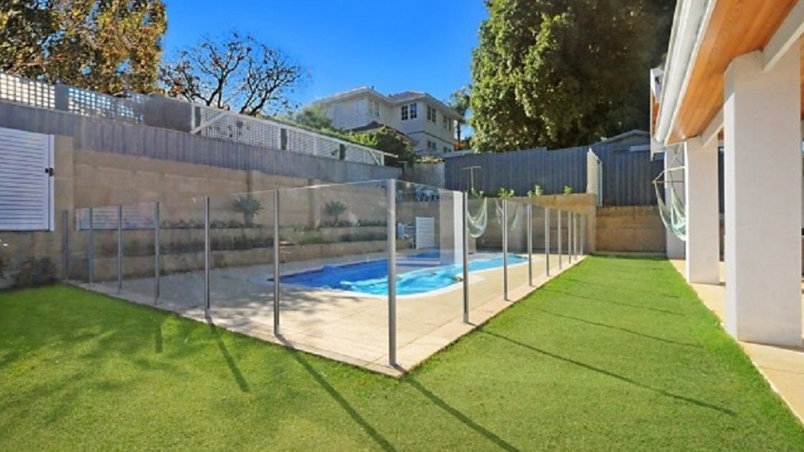 eco_semi_frameless_mt_lawley