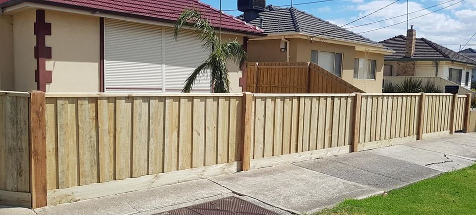 Garden retaining wall