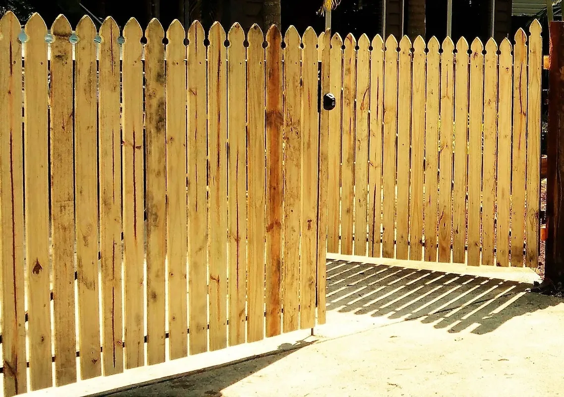 Doug's Fencing